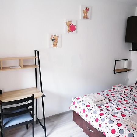 Romanilor - Studio First Floor Дева Екстер'єр фото