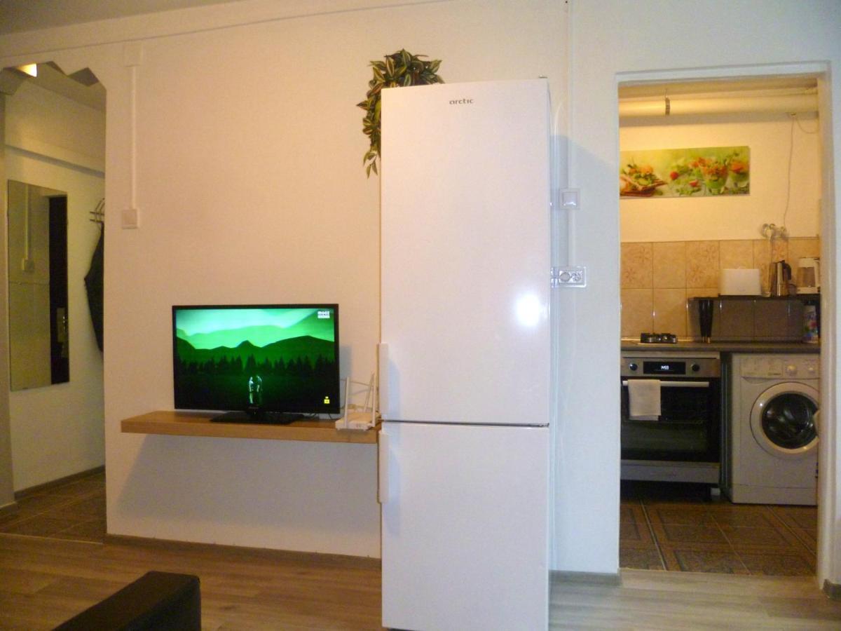 Romanilor - Studio First Floor Дева Екстер'єр фото