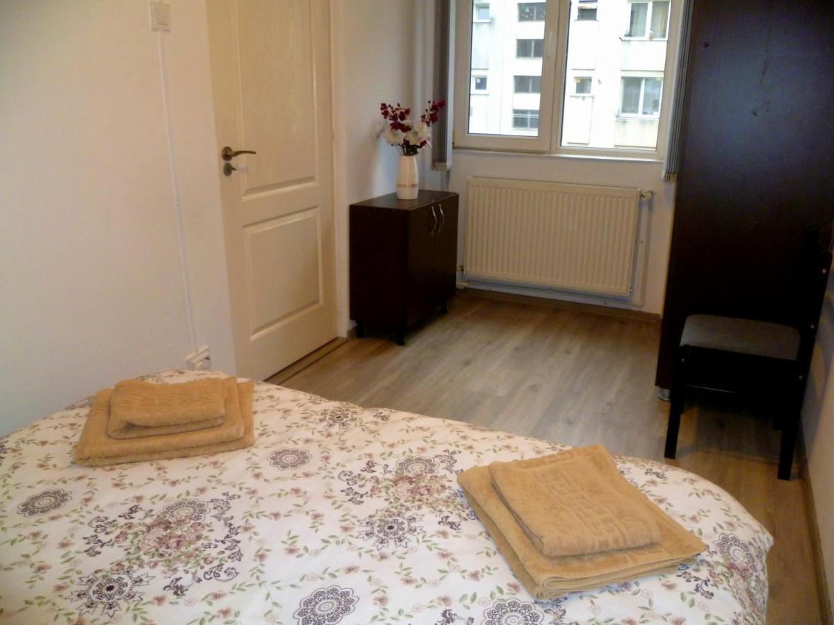 Romanilor - Studio First Floor Дева Екстер'єр фото